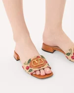 Valentino Vlogo Signature Cherryfic Slide Sandal 20Mm - Image 7